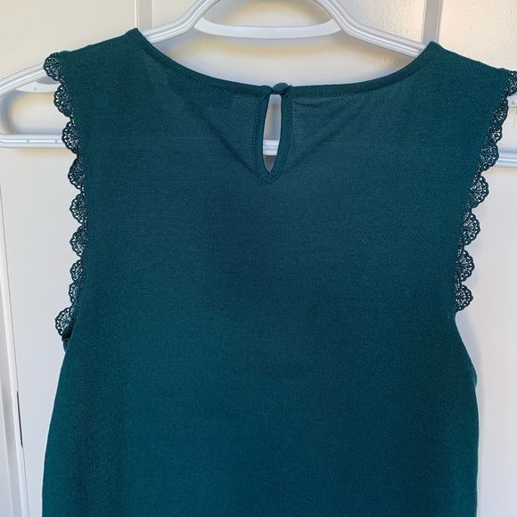 Topshop Sleeveless Blouse with Floral Detailing - Picture 5 of 6